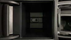 MG Hs 1.5 T-GDI Exclusive 5dr DCT Petrol Hatchback